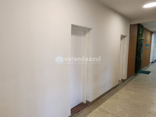 Sala com 15m², para alugar, no bairro Jardim Helena em São Paulo
