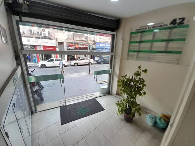 Foto do Sala - COND. EDIFICIO COMERCIAL DE MADUREIRA // LOCALIZAÇÃO PRIVILEGIADA // CENTRO DE MADUREIRA // FUNDOS // 1 BANHEIRO // | VILLARREAL IMOBILIÁRIA