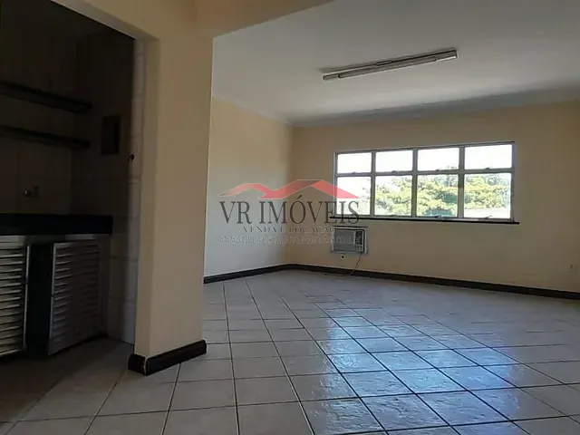 Sala para alugar, no bairro Aterrado em Volta Redonda