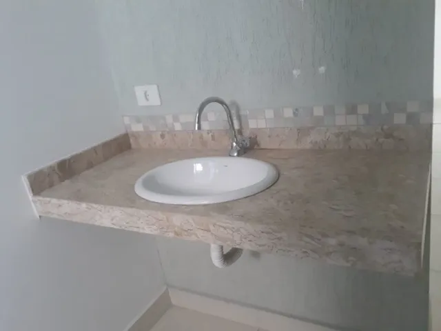 Sala à venda, no bairro Vila Gilda em Santo André