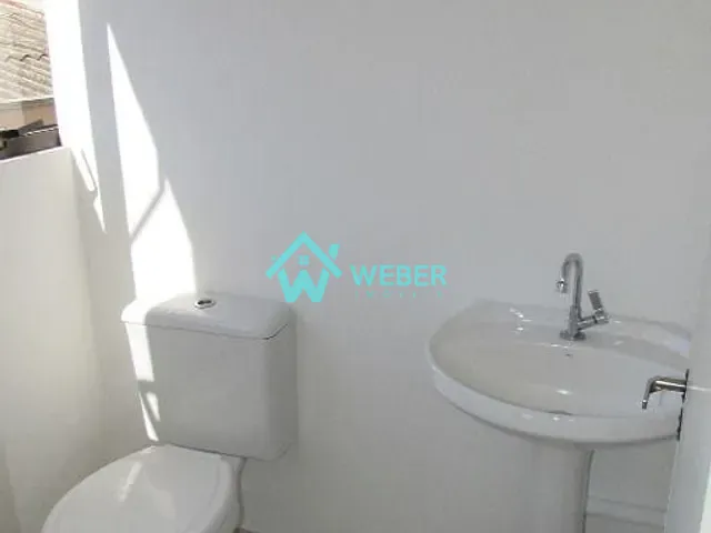 Sala com 48m², à venda ou para alugar, no bairro Centro em Novo Hamburgo