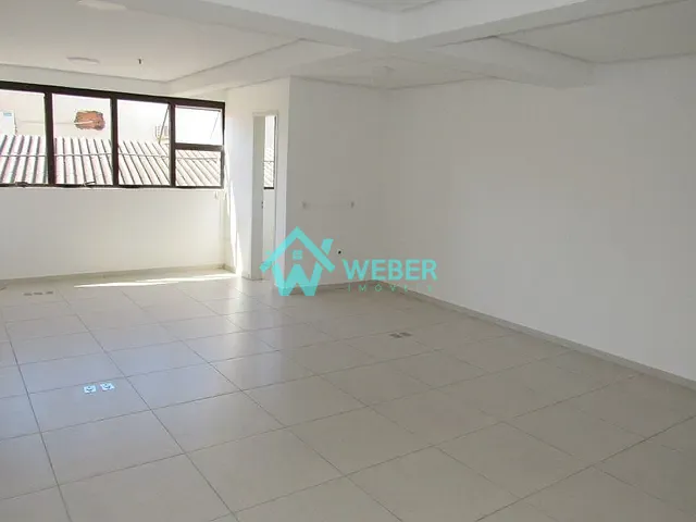 Sala com 48m², à venda ou para alugar, no bairro Centro em Novo Hamburgo