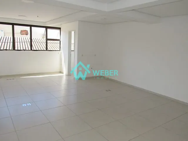 Sala com 48m², à venda ou para alugar, no bairro Centro em Novo Hamburgo