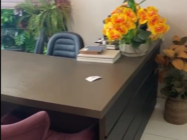 Sala com 28m², à venda, no bairro Setor Bueno em Goiânia