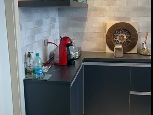 Sala com 28m², à venda, no bairro Setor Bueno em Goiânia