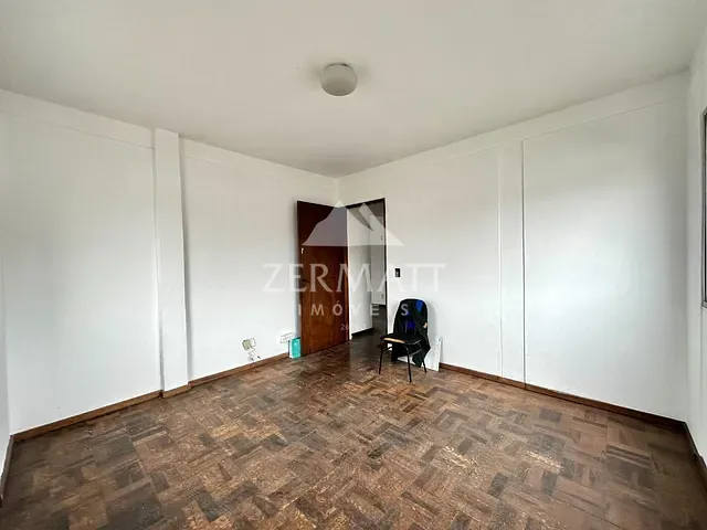 Sala com 92m², para alugar, no bairro Centro (Blumenau) em Blumenau