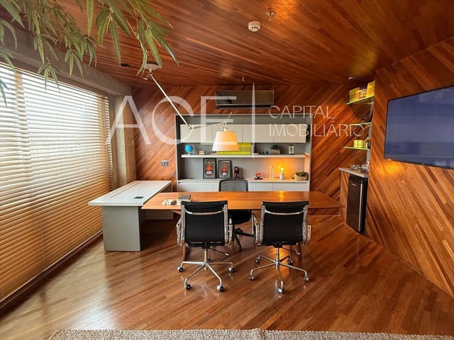 Sala à venda, no bairro Jardim Goiás em Goiânia