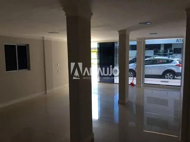 Sala à venda, no bairro Centro em Balneário Camboriú