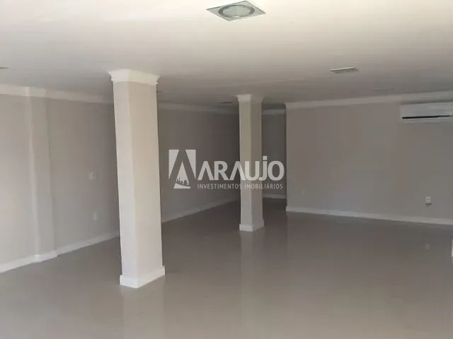 Sala à venda, no bairro Centro em Balneário Camboriú