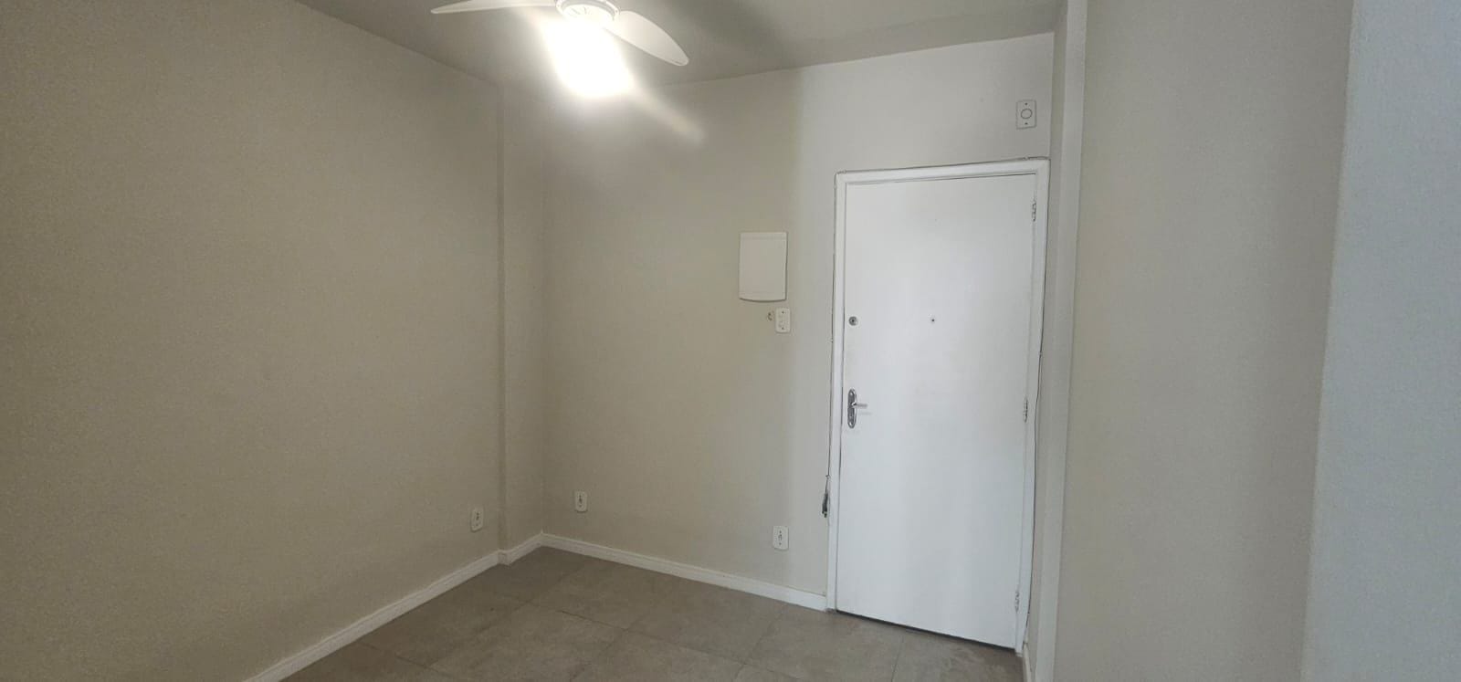 Rua Visconde de Pirajá, Sala à venda, 32m²