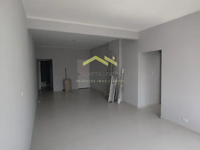 Sala à venda ou para alugar, no bairro Centro em Santo André