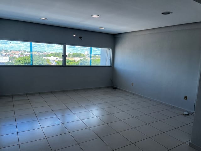 Sala para alugar, no bairro Nova Marabá em Marabá