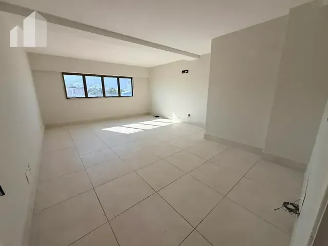 Sala com 45m², à venda, no bairro Recreio dos Bandeirantes em Rio de Janeiro