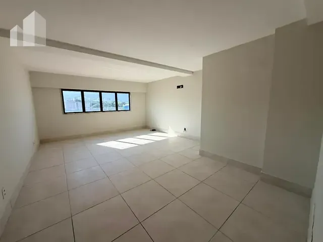 Sala com 45m², à venda, no bairro Recreio dos Bandeirantes em Rio de Janeiro