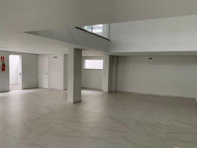Sala com 300m², à venda, no bairro Centro em Nova Prata