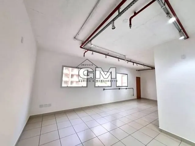 Sala à venda ou para alugar, no bairro Jardim Botânico em Ribeirão Preto