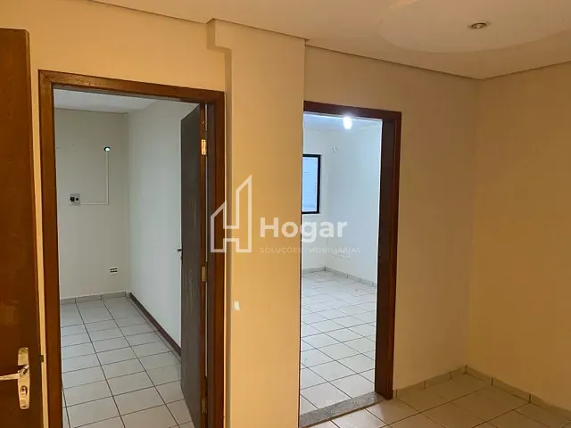 Sala para alugar, no bairro Vila Ipiranga em Londrina