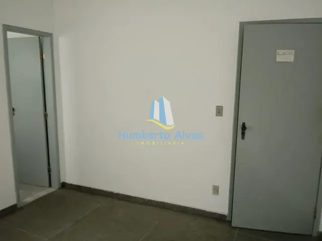 Sala para alugar, no bairro Centro em Vitória da Conquista