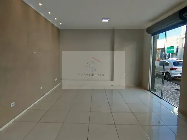 Sala para alugar, no bairro Centro em Rolândia