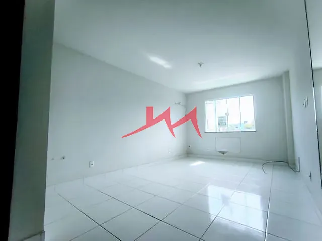 Sala com 20m², à venda, no bairro Manilha em Itaboraí