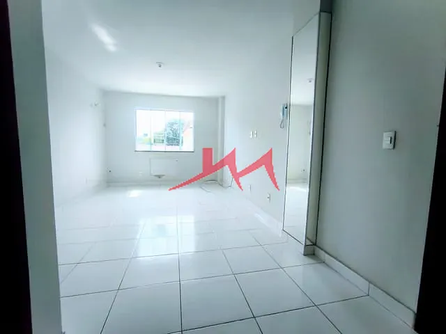 Sala com 20m², à venda, no bairro Manilha em Itaboraí