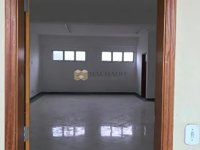 Sala com 71m², para alugar, no bairro Jardim do Luar (Fazendinha) em Santana de Parnaíba