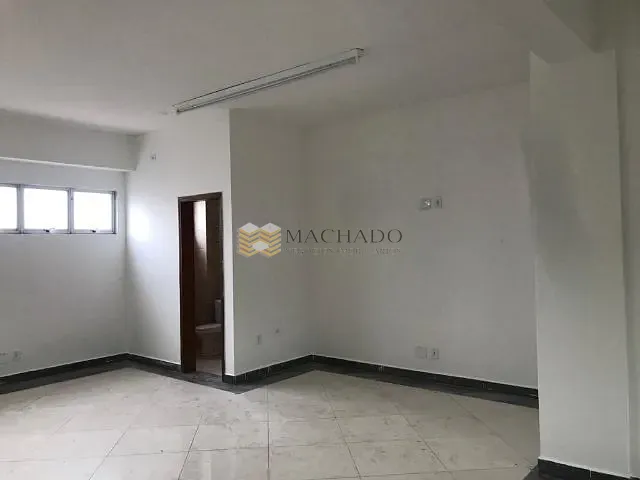Sala com 71m², para alugar, no bairro Jardim do Luar (Fazendinha) em Santana de Parnaíba