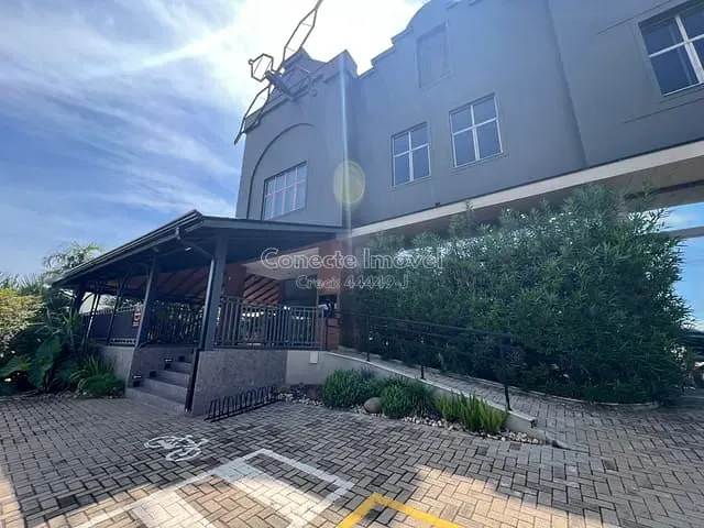 Sala para alugar, no bairro Centro em Holambra