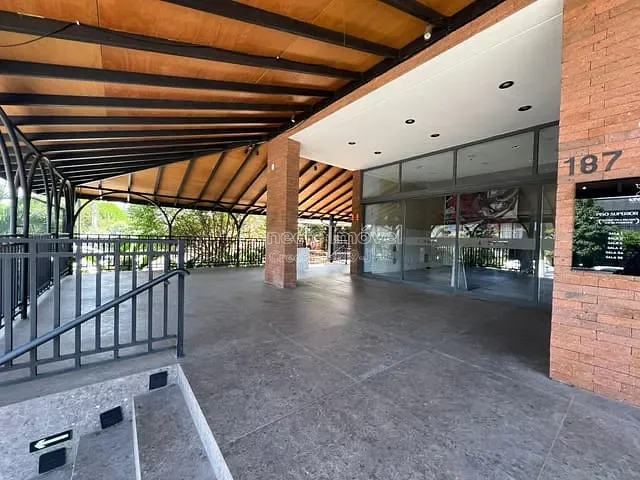 Sala para alugar, no bairro Centro em Holambra