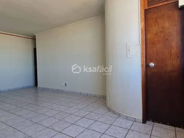 Sala à venda ou para alugar, no bairro Centro em Campo Grande