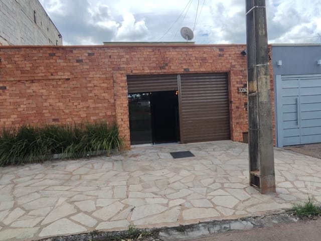 Sala com 200m², para alugar, no bairro Jardim Mariliza em Goiânia