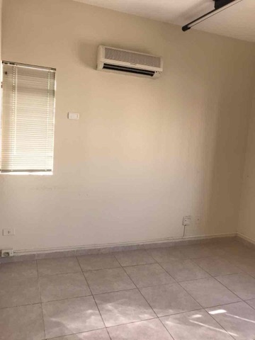 Sala com 75m², à venda, no bairro Centro em Londrina
