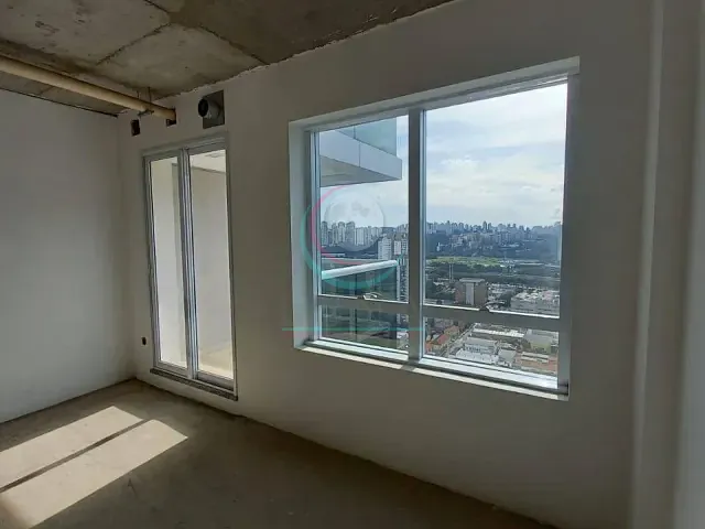 Sala à venda, no bairro Chácara Santo Antônio (Zona Sul) em São Paulo