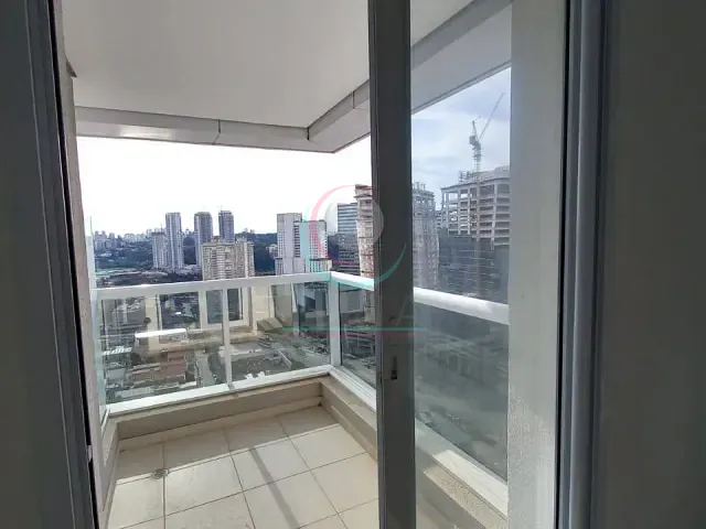 Sala à venda, no bairro Chácara Santo Antônio (Zona Sul) em São Paulo