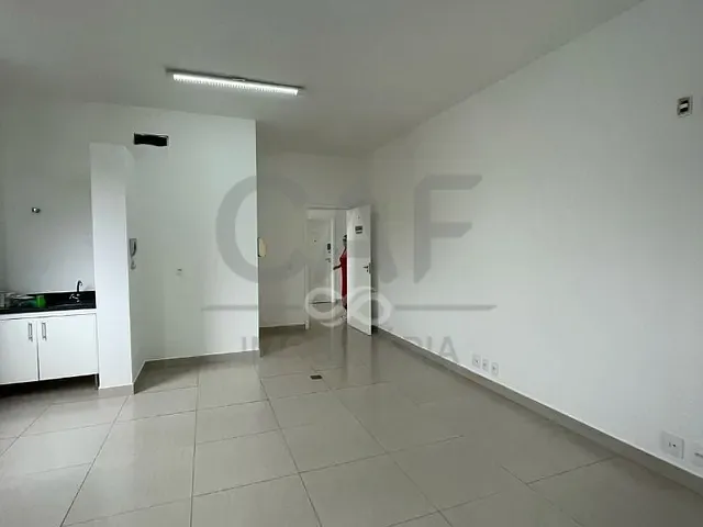 Sala com 49m², para alugar, no bairro Centro em Jaguariúna