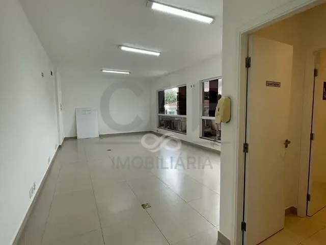 Sala com 49m², para alugar, no bairro Centro em Jaguariúna