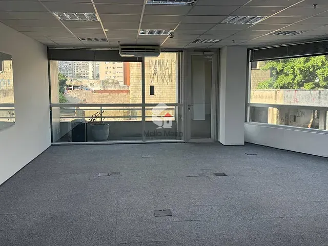 Sala para alugar, no bairro Pinheiros em São Paulo