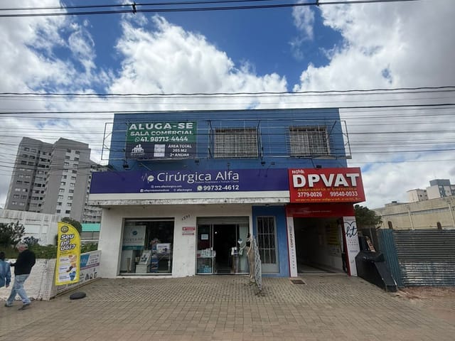 Sala com 205m², para alugar, no bairro Novo Mundo em Curitiba