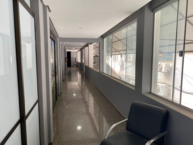 Sala para alugar, no bairro Setor Oeste em Goiânia