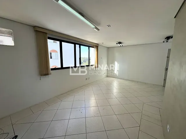 Sala à venda ou para alugar, no bairro Parque Mandaqui em São Paulo