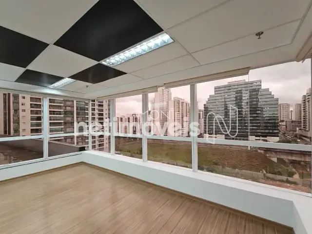 Sala à venda ou para alugar, no bairro Norte (Águas Claras) em Brasília