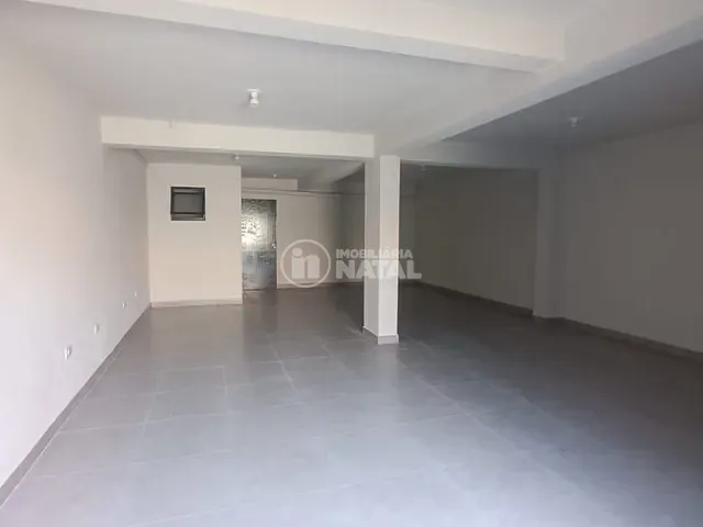 Sala para alugar, no bairro Parigot de Souza 2 em Londrina