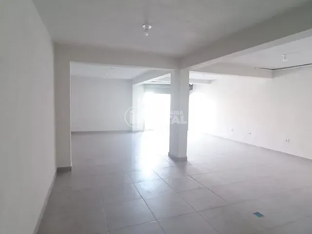 Sala para alugar, no bairro Parigot de Souza 2 em Londrina