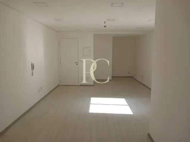 Sala à venda ou para alugar, no bairro Jardim Paulista em São Paulo