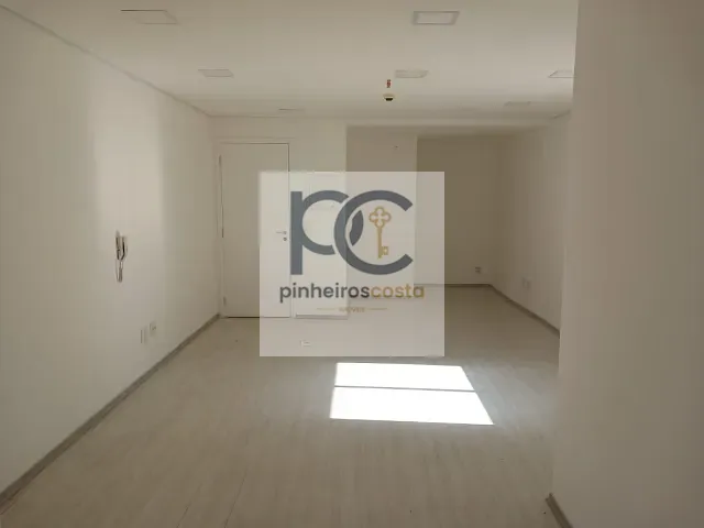 Sala à venda ou para alugar, no bairro Jardim Paulista em São Paulo
