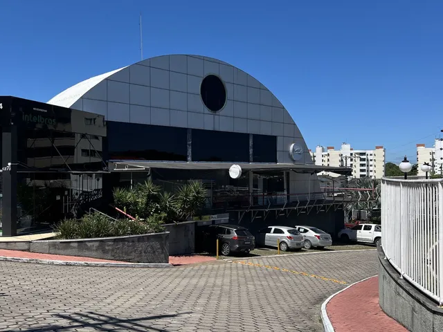 Sala com 42m², à venda, no bairro Flores em Manaus