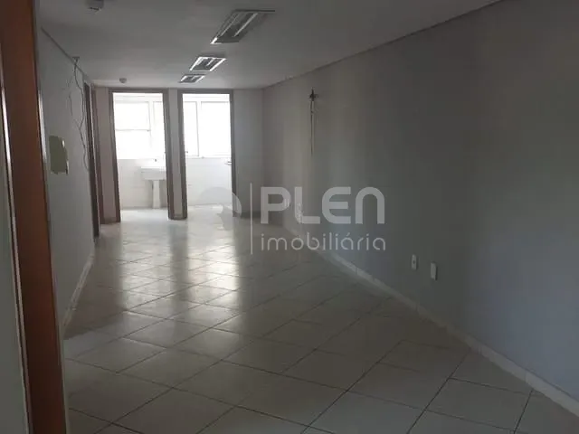 Sala para alugar, no bairro Santana em São Paulo