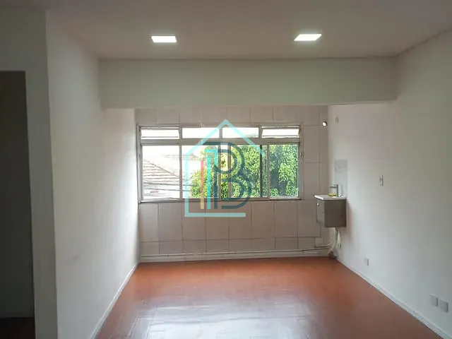 Sala com 36m², para alugar, no bairro Vila das Palmeiras em Guarulhos
