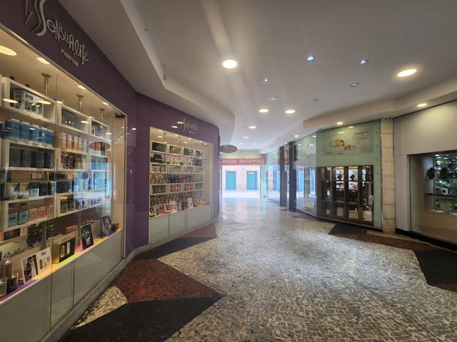 Sala com 50m², para alugar, no bairro Centro em Cabo Frio