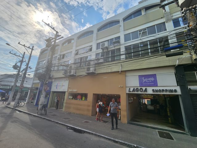 Sala com 50m², para alugar, no bairro Centro em Cabo Frio